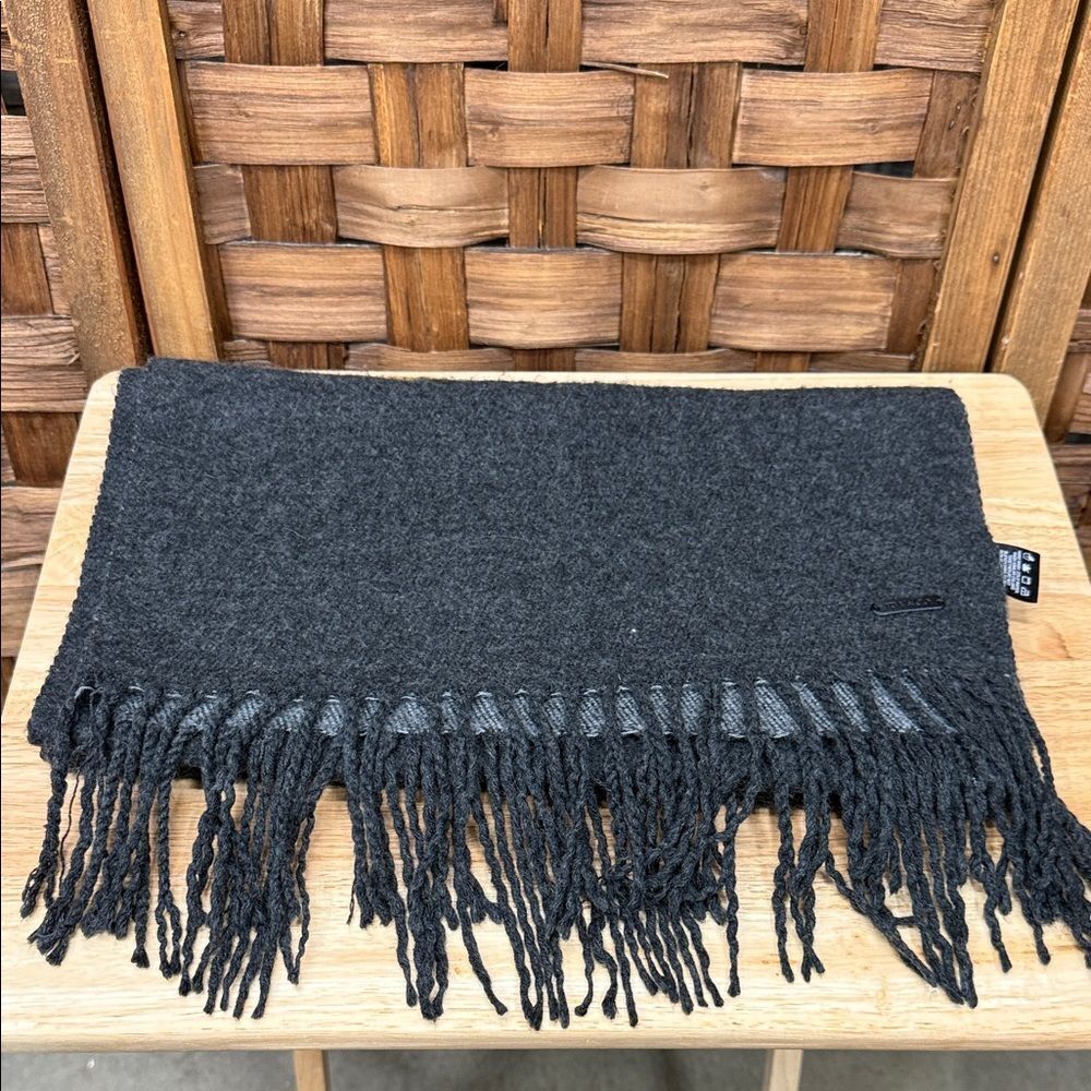 RW&CO. Heather Gray Scarf